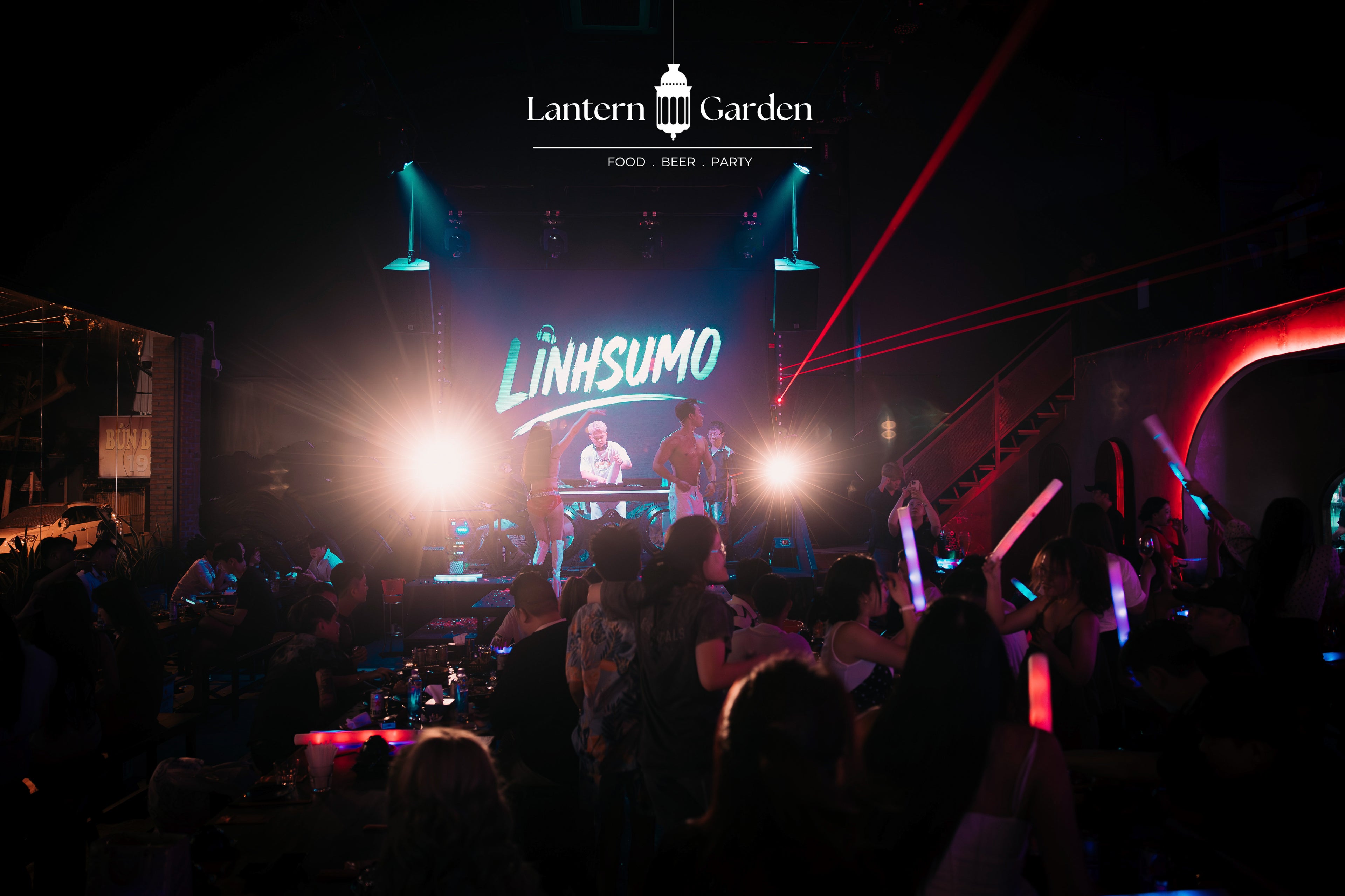 Lantern Garden dining and nightlife